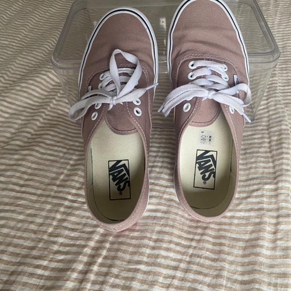 Vans Authentic Shoe, Unisex Size 8.5 Women, 7 Men - Picture 6 of 8